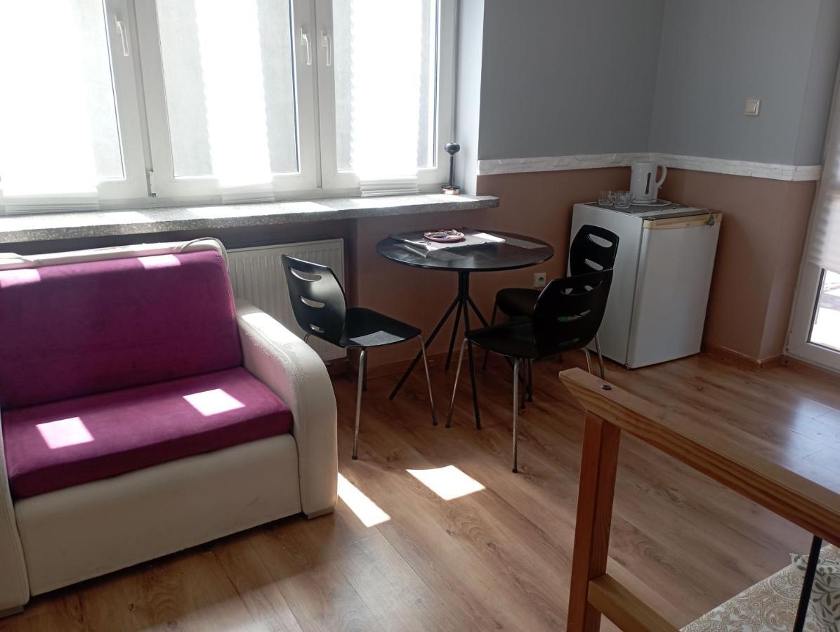Pokoje Targowek Hotel Varsó Kültér fotó