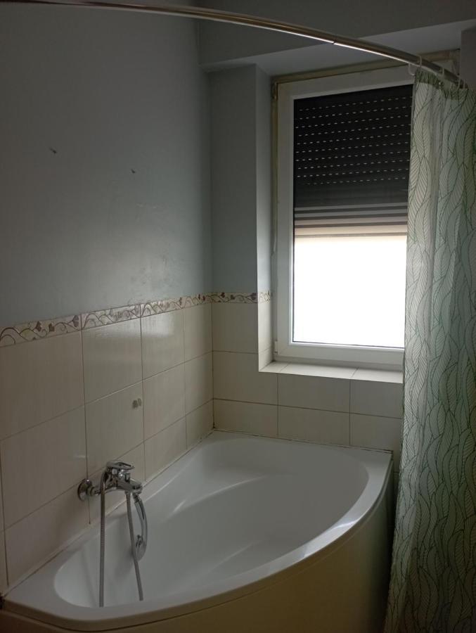Pokoje Targowek Hotel Varsó Kültér fotó