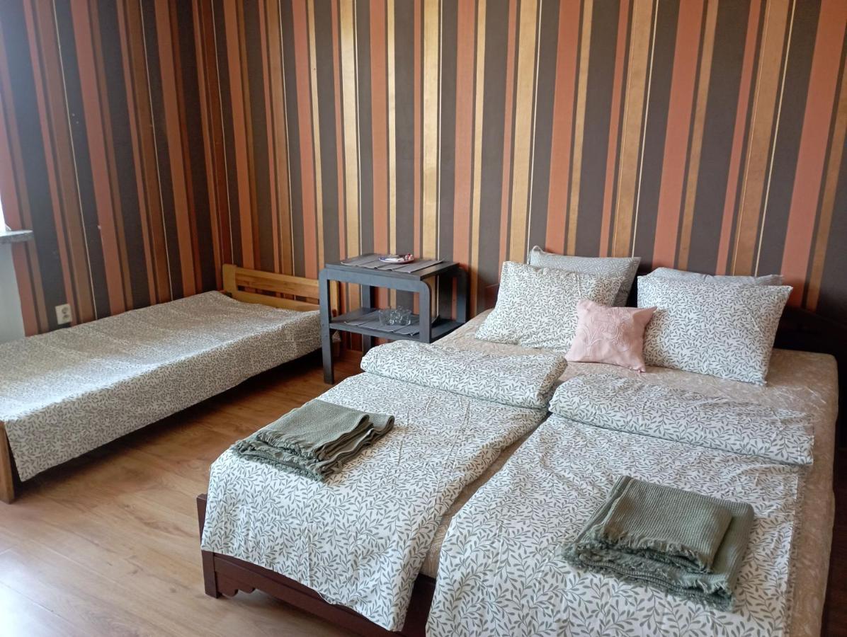 Pokoje Targowek Hotel Varsó Kültér fotó