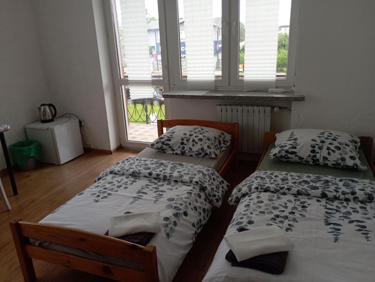 Pokoje Targowek Hotel Varsó Kültér fotó