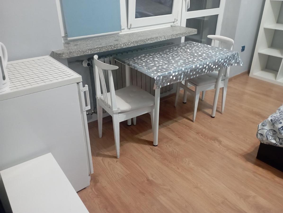 Pokoje Targowek Hotel Varsó Kültér fotó